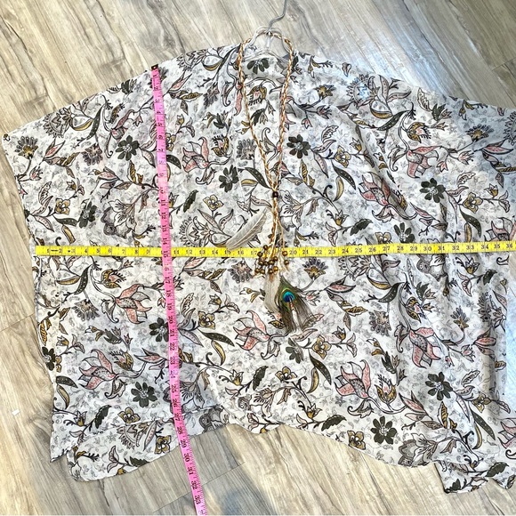 Airy & flowy sweet boho Cape w paisley / hippy/prairie/cottage core vibe - Picture 15 of 15